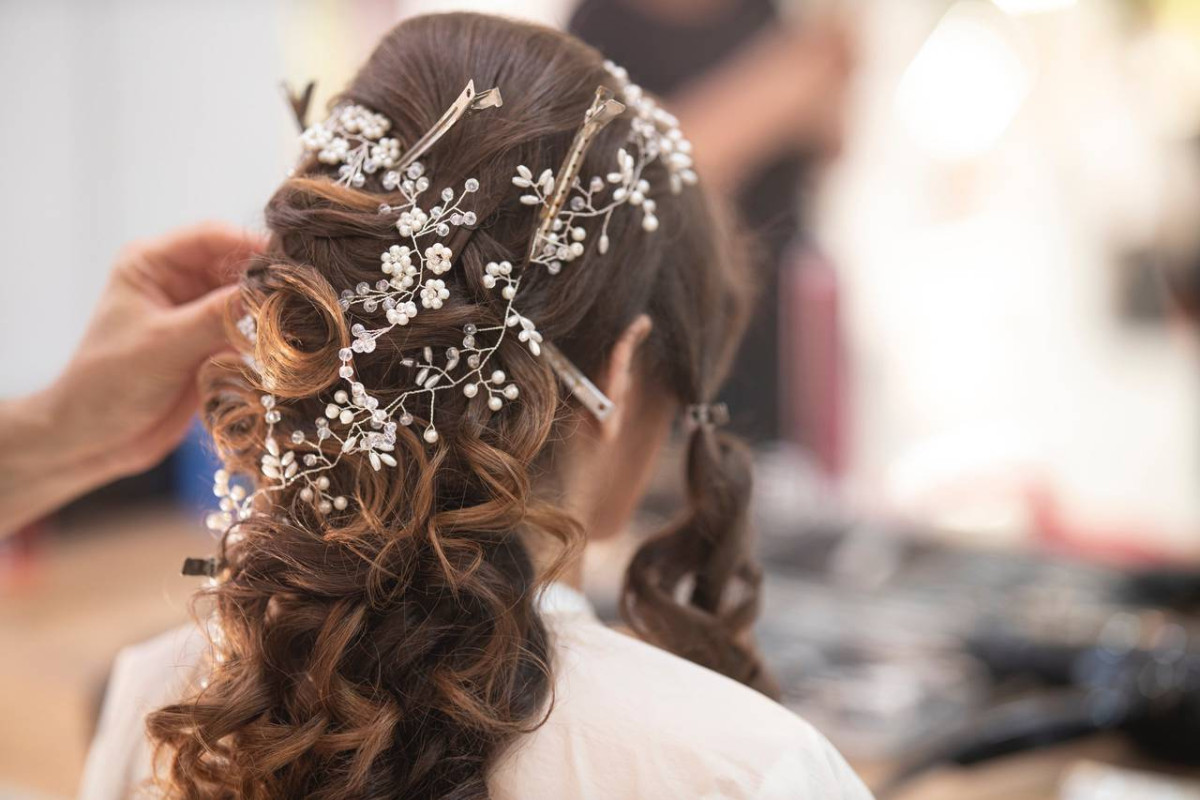 Bridal including trial